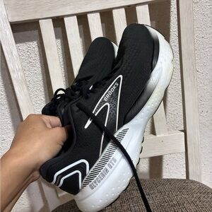 Brooks Black and White Athletic Sneakers